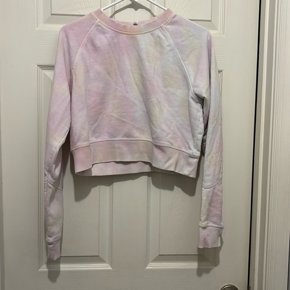 Jolyn Clothing Tops - Jolyn cropped sweatshirt